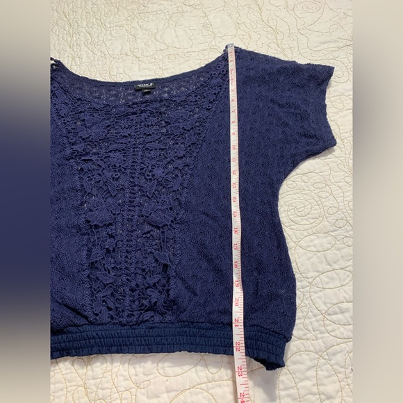Allen B. By Allen Schwartz Blue Knit Short Sleeve Lace Top Size Large - Picture 3 of 7